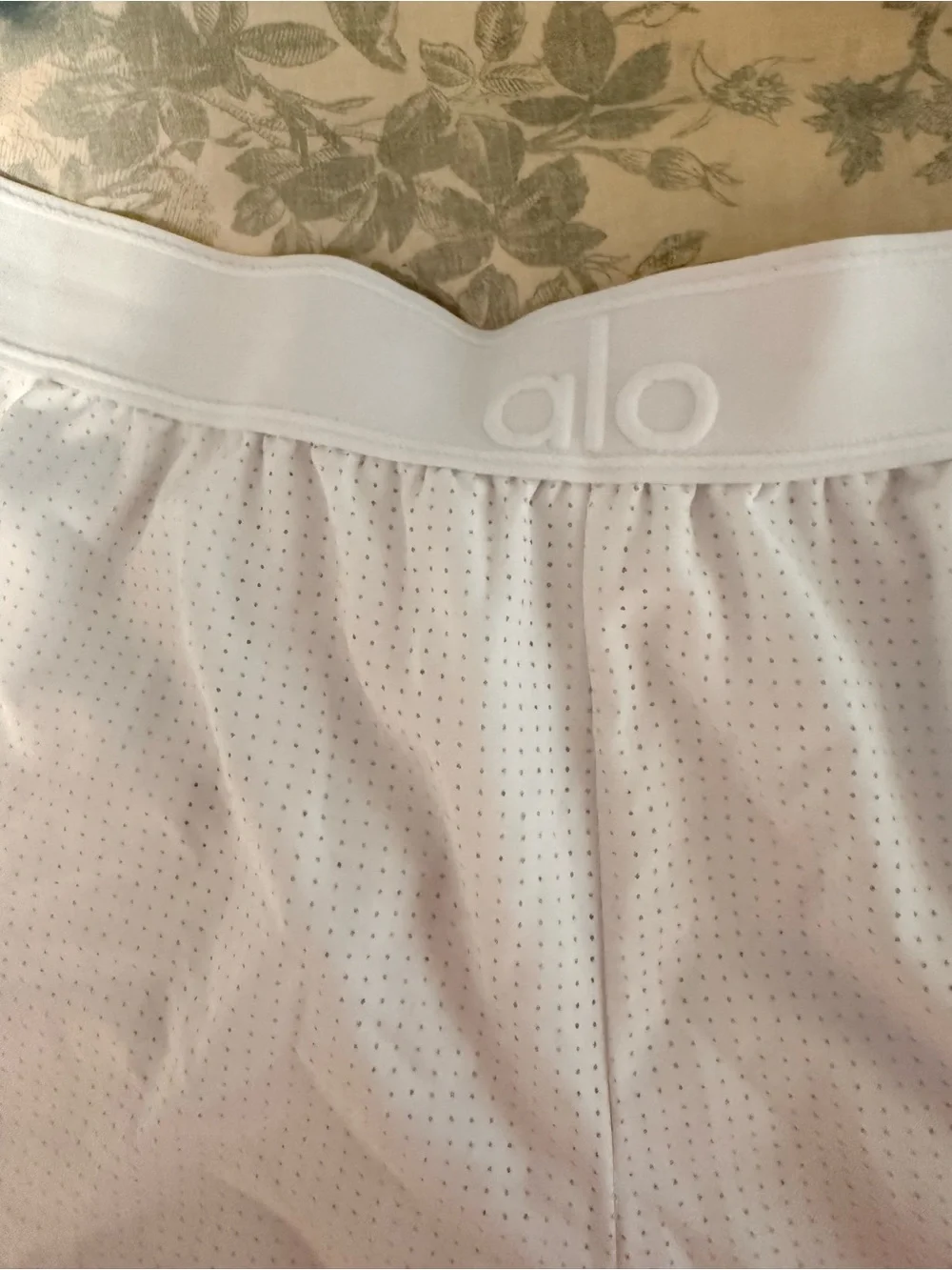 ALO Yoga White Breathable Mesh Lounge Shorts